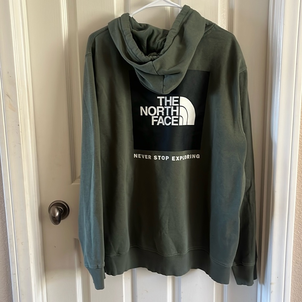 The North Face Hoodie - Men’s size XL